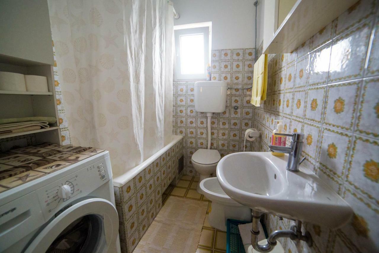 Apartments Marija Porec Exterior photo