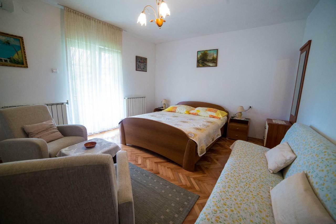 Apartments Marija Porec Exterior photo