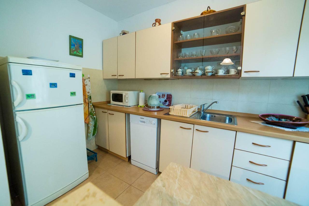 Apartments Marija Porec Exterior photo