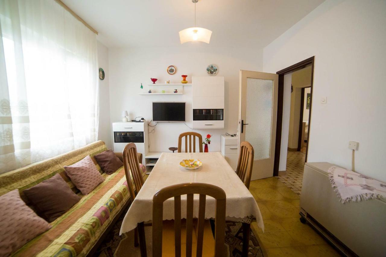 Apartments Marija Porec Exterior photo
